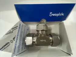 NEW SWAGELOK SS-1610-3 STAINLESS STEEL, 1 TUBE FITTING, UNION TEE.