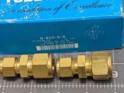2 BRASS SWAGELOK B-810-6-6 TUBE FITTING, REDUCING UNION 1/2 IN X 3/8 IN TUBE OD