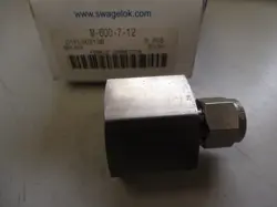 NEW SWAGELOK MONEL FEMALE CONNECTOR M-600-7-12 M600712