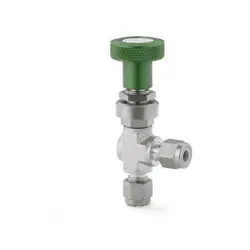 SWAGELOK SS-4LA SS HIGH FLOW ANGLE-PATTERN METERING VALVE FNSP