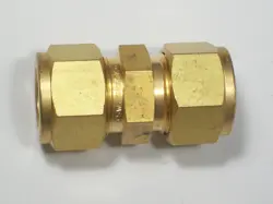 SWAGELOK BRASS COMPRESSION