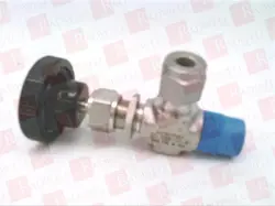 SWAGELOK SS-1VM4-S4 / SS1VM4S4 (NEW IN BOX)