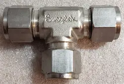 STAINLESS STEEL SWAGELOK TUBE FITTING, UNION TEE 1/2 IN. TUBE OD  SS-810-3