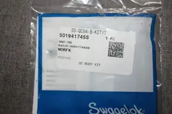 1 LOT OF 4 SWAGELOK SS-QC8A-B-KITVT  1/2