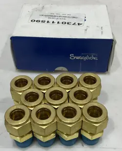 SWAGELOK B-810-1-6 CONNECTOR LOT OF 11 373