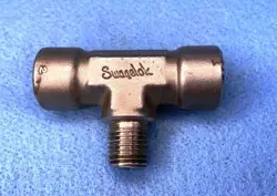 SWAGELOK STAINLESS STEEL TEE 1/4
