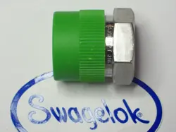 1- CAJON SWAGELOK SS REDUCING BUSHING, 3/4