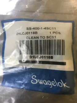 SWAGELOK SS-400-1-4SC11  1/4