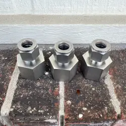 NEW SWAGELOK STAINLESS CONNECTOR, 1/2
