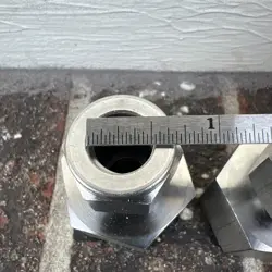 SWAGELOK STAINLESS CONNECTOR
