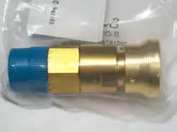1 - SWAGELOK BRASS QUICK CONNECT BODY, 1/2