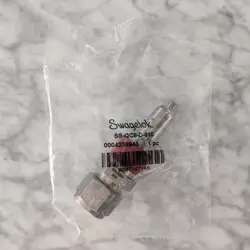 SWAGELOK STAINLESS STEEL INSTRUMENTATION QUICK CONNECT  SS-QC8-D-810
