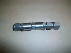 SWAGELOK / NUPRO SS-4CA-3 CA SERIES ADJUSTABLE INLINE RELIEF VALVE