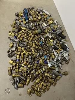AIR NUTS