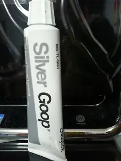 SWAGELOK SILVER GOOP OIL BASED THREAD LUBRICANT 1 FLUID OUNCE