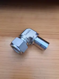 SWAGELOK SS-1210-2R-12  3/4