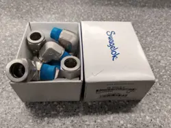 SWAGELOK SS-1010-2-6 FITTING 5/8