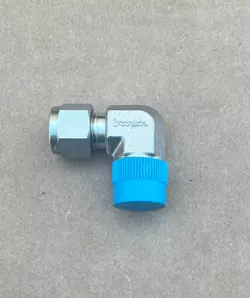 90 ELBOW SS-600-2-6