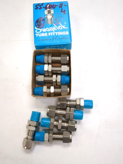 CONNECTOR SHIPS