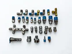 LOT OF 30 SWAGELOCK FITTINGS