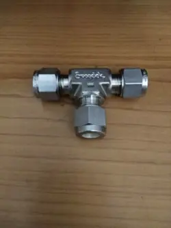 SWAGELOK SS-8MO-3 , METRIC TEE 8MM