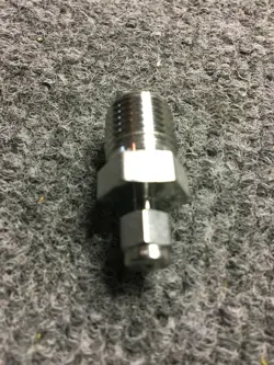 SWAGELOK STAINLESS STEEL FITTING SS-100-1-4