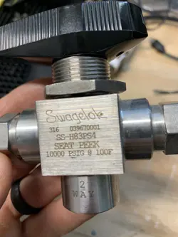 SWAGELOK SS-H83PS4 SS HIGH PRESSURE BALL VALVE