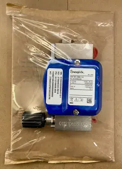 NEW SWAGELOK VAF-M1-09M-1-0 VARIABLE AREA FLOWMETER