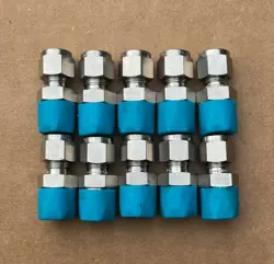 LOT OF 10 SWAGELOK  5/16