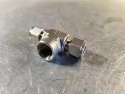 SS-810-3-8TTF