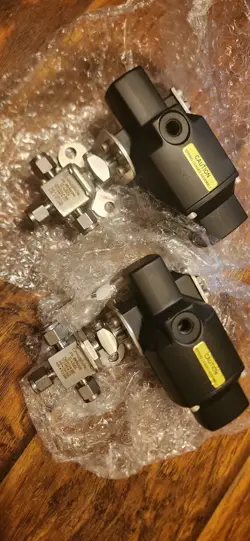 SWAGELOK LOT OF