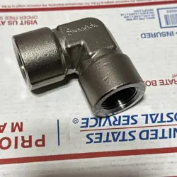 NEW SWAGELOK SS-12-E