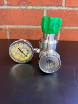 SWAGELOK KPR1DFB427A20000 PRESSURE REGULATOR  W/ 1