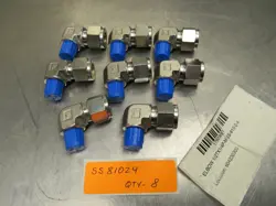 PARKER ELBOW 1/2T X 1/4P MALE SWAGELOK EQUIVALENT SS-810-2-4 LOT OF 8!