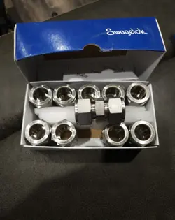 SWAGELOK SS-1210-6 STAINLESS STEEL TUBE FITTINGS