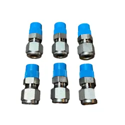 LOT OF 6. SWAGELOK  3/8