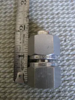 ADAPTER 1/2 FEMALE