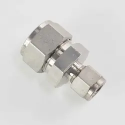 SWAGELOK STAINLESS STEEL SS-1210-6-6 REDUCING UNION, 3/4 IN. X 3/8 IN. TUBE OD