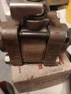 SWAGELOK S-65TSW16P VALVE