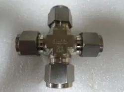SWAGELOK SS-810-4 1/2