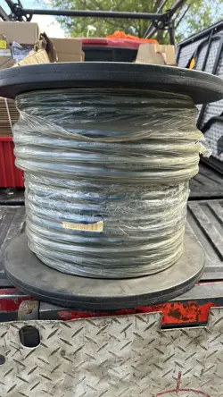 SWAGELOK HOSE 12 127MM WP 300 PSIG 20 BAR FLAME RESISTANT