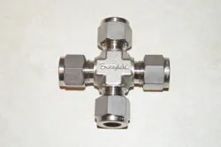 SWAGELOK TUBE FITTING, UNION CROSS, 3/8 IN. TUBE OD (SS-600-4)