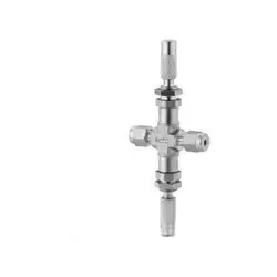 SWAGELOK SS-SS2-D SS LOW FLOW DOUBLE PATTERN METERING VALVE FNSP