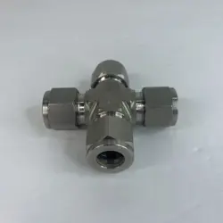 SWAGELOK SS-810-4