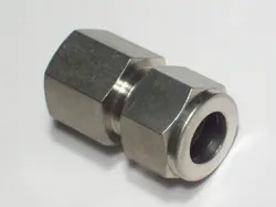 1 CRAWFORD SWAGELOK STAINLESS STEEL CONNECTOR, 1/2