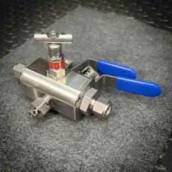 SWAGELOK VB04 PROCESS INTERFACE VALVE VB0401SAD6SRRED - UNUSED
