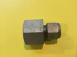 NEW CRAWFORD/SWAGELOK SS-810-7-12 1/2