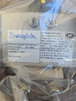 SS-L62CAND4-A15C4 VALVE 60 SERIES ACTUATED-MS-A15-4-DIN