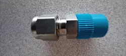 SWAGELOK SS-500-1-4