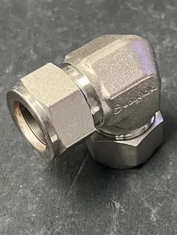 NEW SWAGELOK STAINLESS